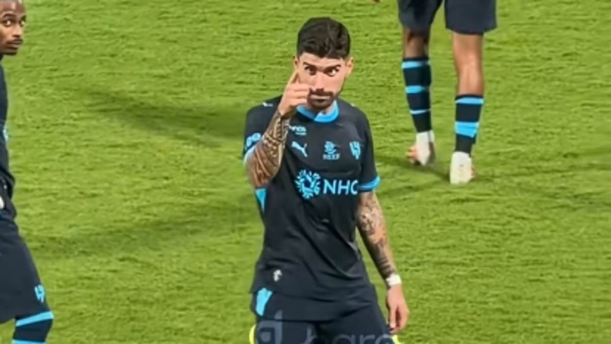 Saudi club slapped with two-match stadium ban after Cristiano Ronaldo demanded lifetime bans for fans who targeted Ruben Neves with disgraceful Diogo Jota chants 1 92b8b36699c880b1abe5b27ebff090da189b19077adf84f4dd651c980df52b54