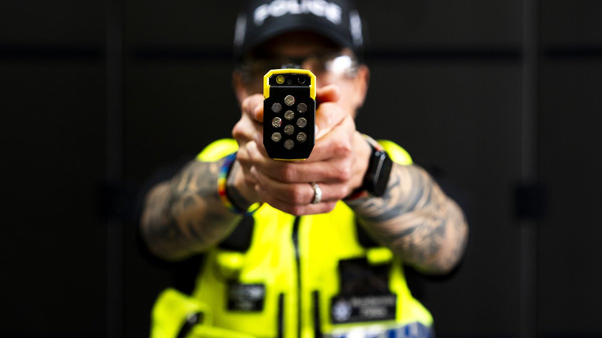 Stop Tasering our children! Police told to restrict use in custody settings 1 95a038a408a10bc7a93d918a23eac2ca640f29d9de2f09ec14be78aa9fbd39ca