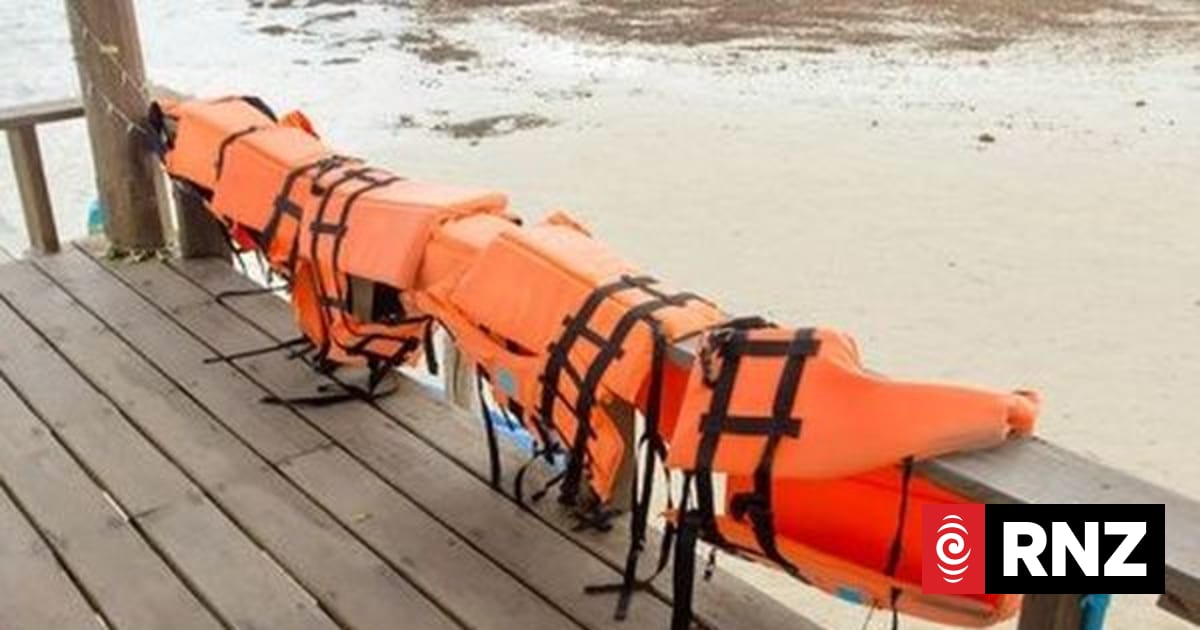 New lifejacket rules have been in place for more than a decade in Waikato and save lives, harbourmaster says 1 98bdd889e899f5136ef495556f9518106ce83bcec5dd8e66f6f3ccae257afb6f