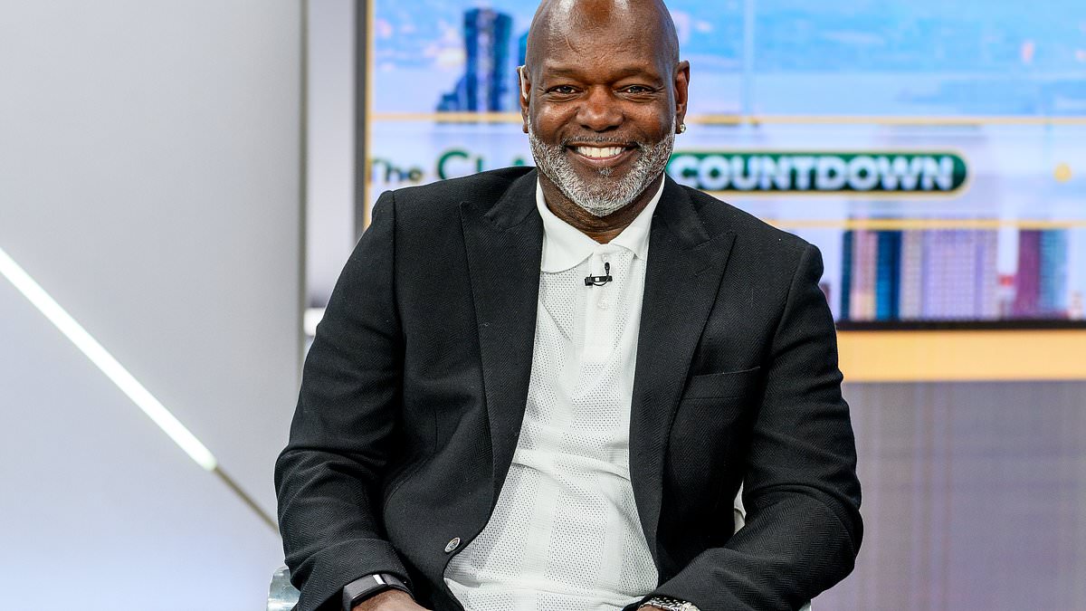NFL legend Emmitt Smith and business partners are sued by Cherokee group over alleged $2.5m solar energy scam 1 9ddf0ab6ca66be927f66e48242d80965170d8fb839f1b017ee7597b6305e72aa