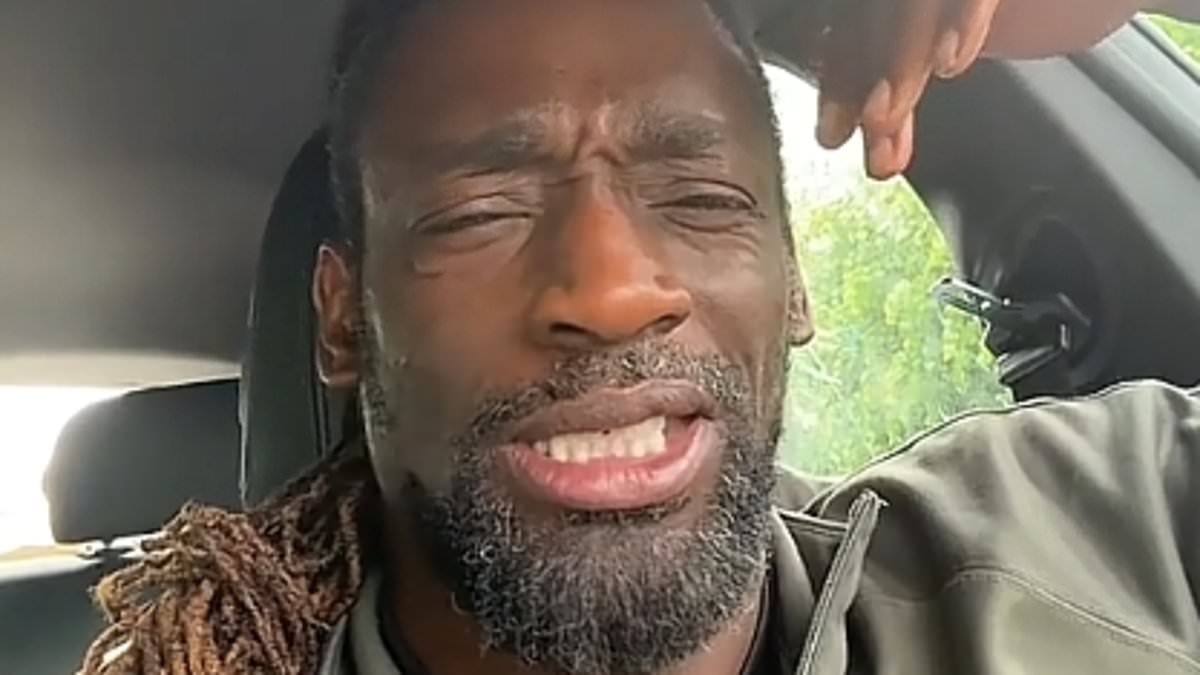 Met Police officer is sacked after calling senior colleagues 'wastemen' on social media 1 9ef9e4134448060d4a72b13b9a1a3547b565602f53ae14d6f960800b103b98d8