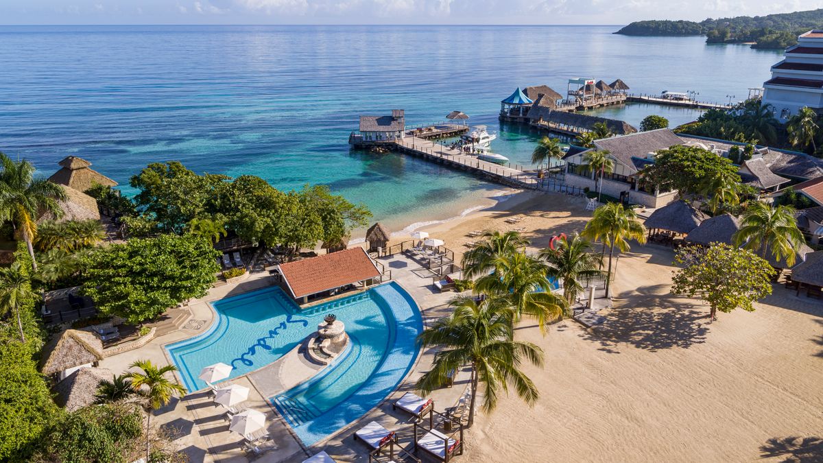 WIN an all-inclusive Caribbean holiday for two! 1 a6b4fdf7b49ca936b69edf024df013591cb8045a51b40a0418cc1f15fb940a11