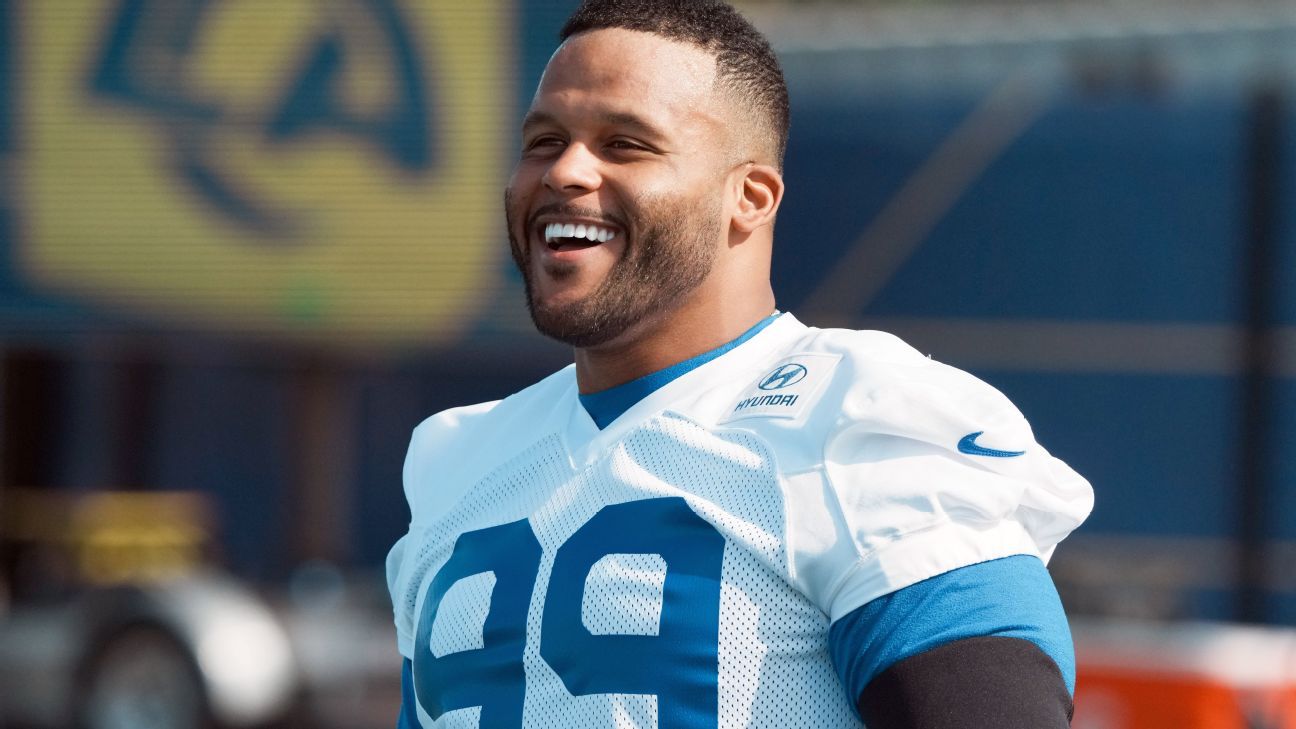 How much weight will Donald carry in his return to the Rams with Myles Garrett out? 1 a70b713d43a83b98ffa249ecd845eaccacb2c46fa4b1877ebef0e88b07f57e8d