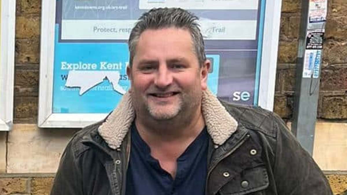 Father dies after 'being electrocuted while working at five-star hotel' 1 a8f909241bc085b212019fcef7edefe4e855de978a74d7c9e0dda17fd3141098