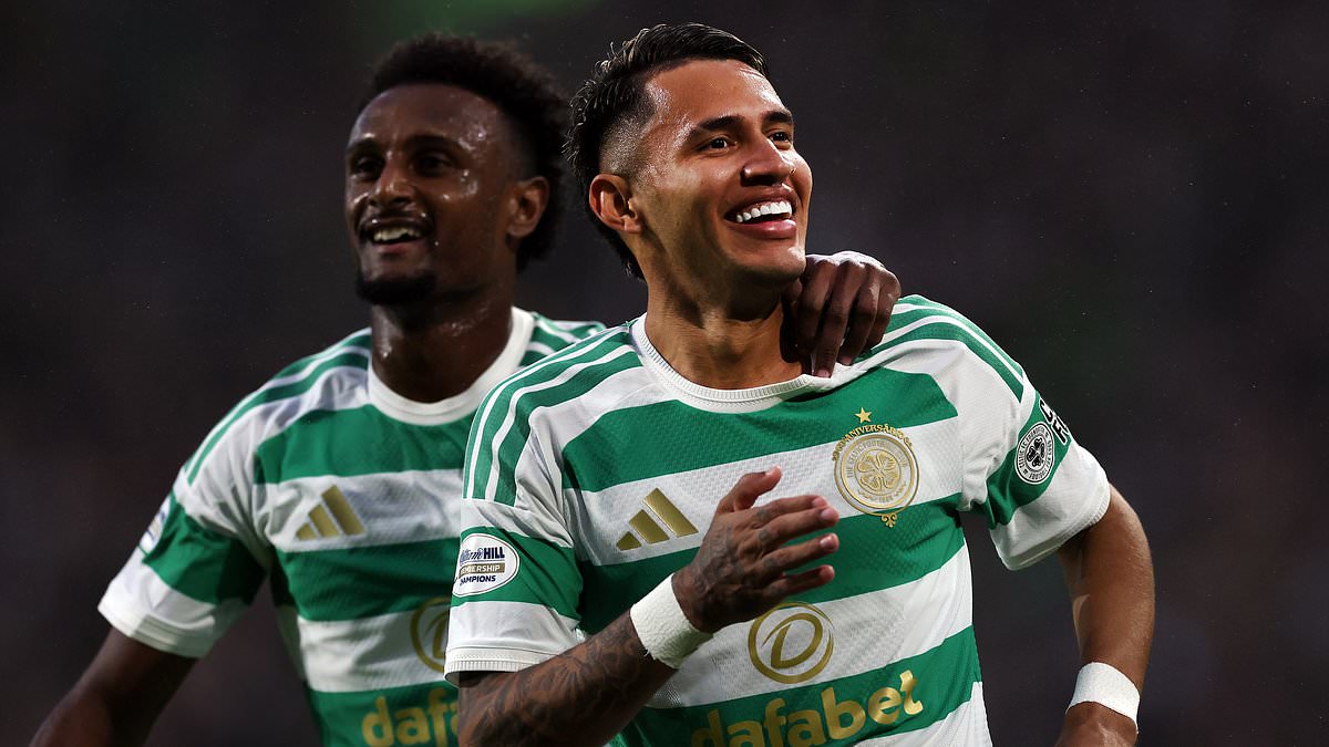 CELTIC 3 ABERDEEN 0: Clinical Celtic cruise to victory after finally splashing the cash on flurry of new faces 1 a977d8c8e99cf4a9722ae74f3a50937dd04057e87094e92cf0cb50ced9d8ab78