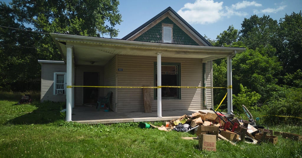 Ohio man living in squalor with 16 grandchildren mentally incompetent to stand trial 1 b21396acb2ba50fcaa8d72bb207769d2be604d0045b8af1c1cc6fab9bf68aca1