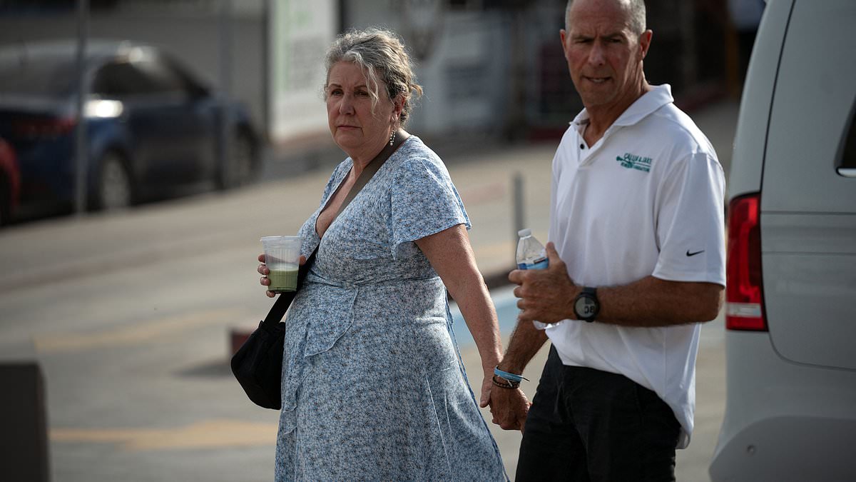 Mum stares down men accused of murdering her Aussie surfer sons for 'good phones and good tyres' 1 b5037e1bf80d60132fada4d5ac8bc82e9de9a1b575bcc812e8666a0ddde1120f