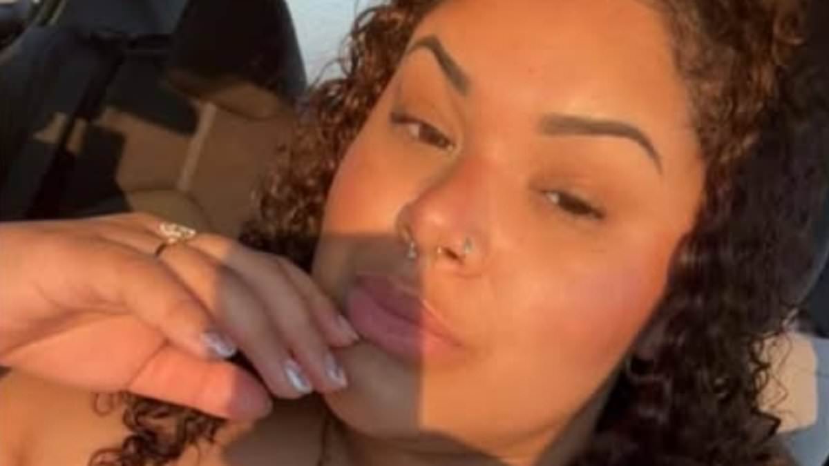 Midwest mom outraged after restaurant owner kissed her toddler at her birthday party before blowing out CANDLE on youngster's cake 1 b548ec9cee7a425fdc10a9eec55a7e23f891960cb7888ff4ae97dc24843cc3ff