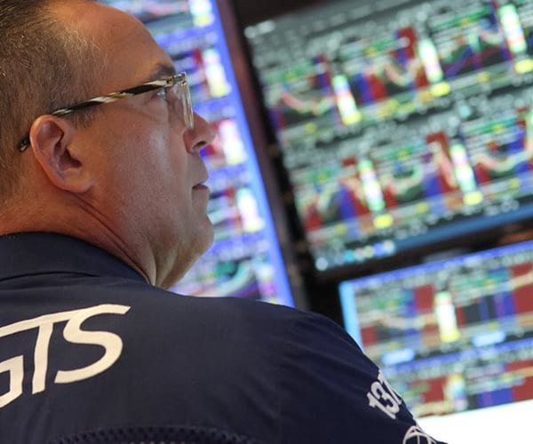 Calls for AI Slowdown Pummel Chipmakers 1 b56a5ce8295099372e2d49907e4946b0ed5bb85c24f4bbb2893a75b24c354efa