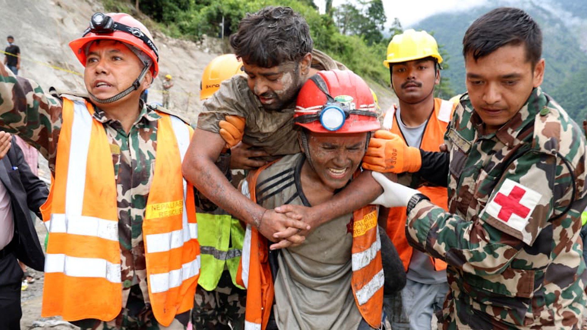 Video: Workers rescued from hydro tunnel nine days after Nepal flooding 1 b8210411f1c26f75b13998b5a33f1635c6d0866cf585289dc49a80e89a3c1188