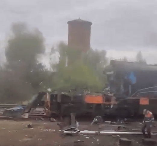 Boris Johnson 'forced to evacuate train' after Russian drone strike near Ukraine-Poland border 1 b9cd47f3383f172b66691c4ddd7e8252c8d3b0b5fec8423076de9a03b7a45270