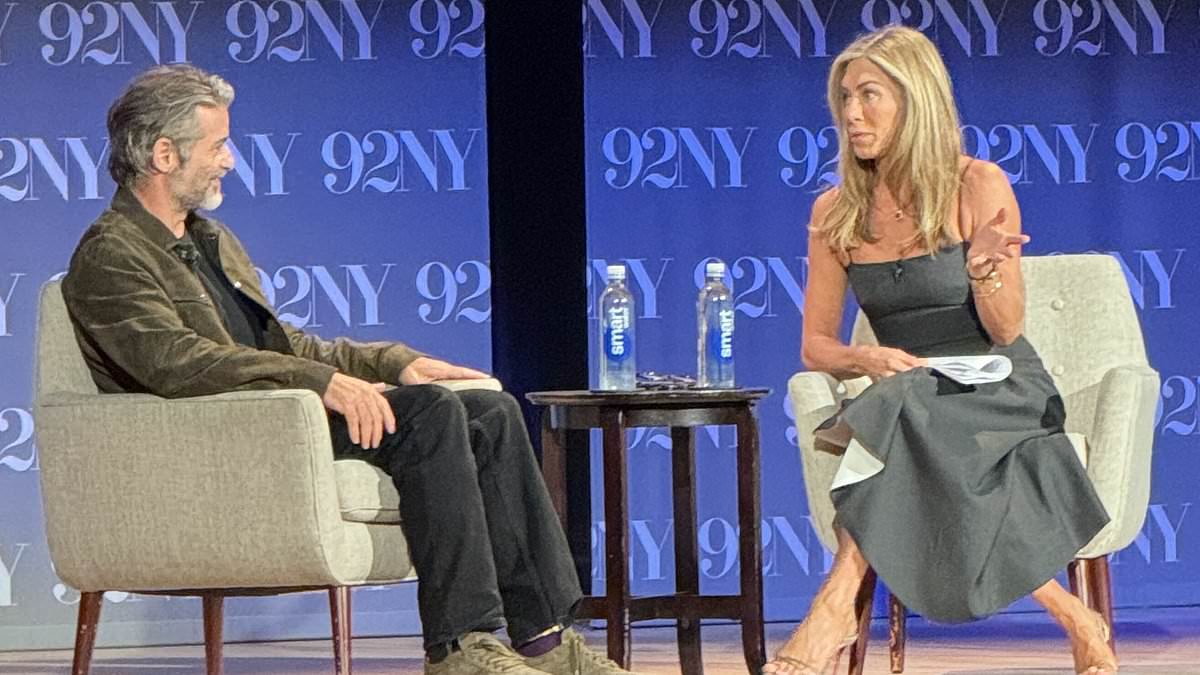 Jennifer Aniston and boyfriend Jim Curtis flaunt their love in front of packed theater as she reveals the 'deep fear' he's helping her overcome 1 c4e10e74a6754d4a893c54b3a7f138c174ad75c05634a906cc9afcaf2836c1ef