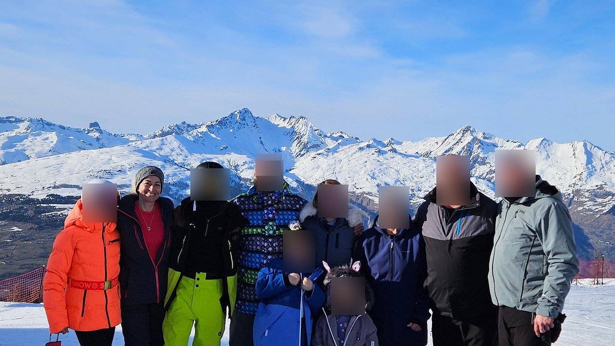 Mother-of-two chartered accountant who stole £40,000 from her employer to fund Alpine ski trip is jailed 1 c7a06ad7d8e1844956efb08f56c98d04ae4358700cdd8d30824a815c5b8647ac