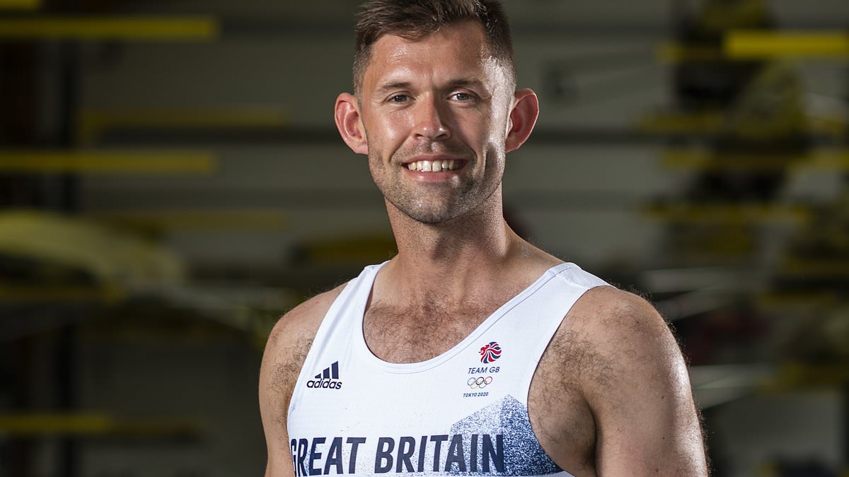 Olympic rower 'who furious speedboat driver tried to ram on the Thames' tells of moment man 'lost his mind' 1 c7dc6b657d6232702a365e521bb5ac7fa8d29f3573a23fe43a4c31e1f1fd03f5