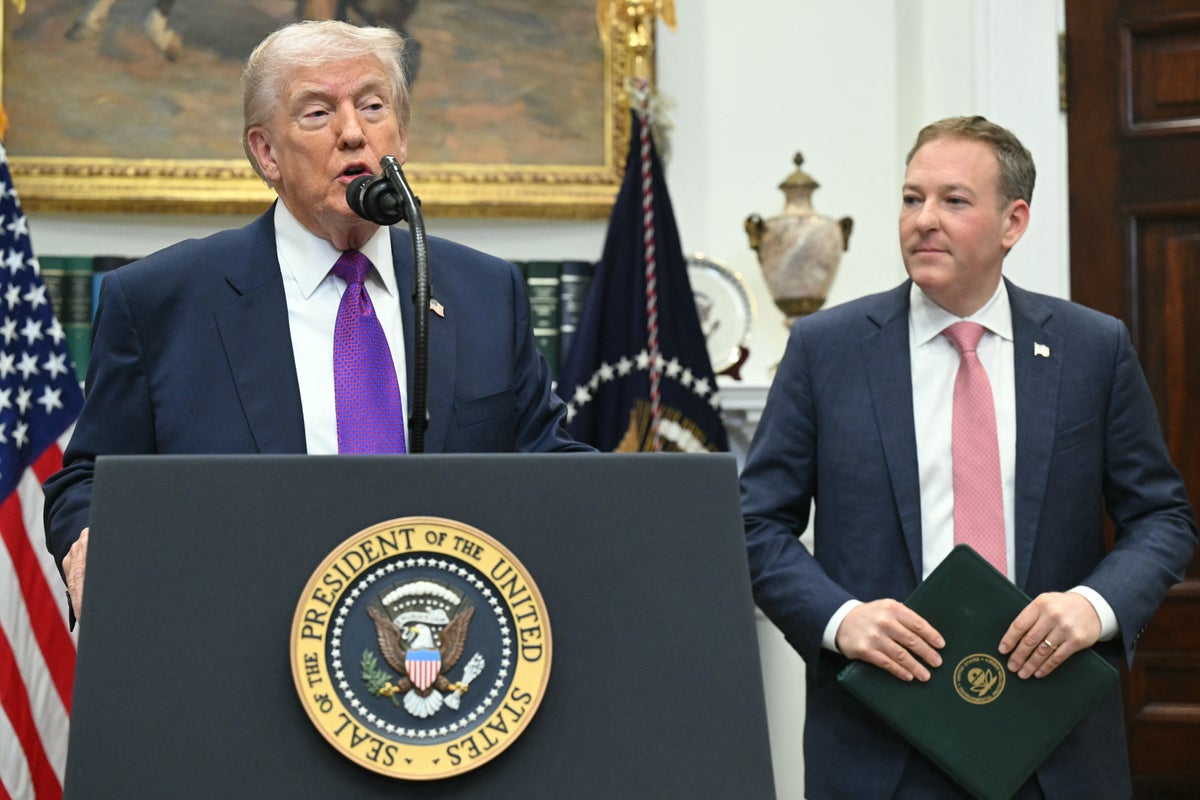 Trump’s EPA set to end regulations on how much pollution coal plants can produce 1 ca58c7f1b8620514b3ef79ec51cf485afe634f9d65fb79cca4ddc4a574c303cb