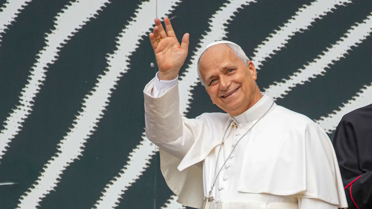 Pope Leo XIV marks 71st birthday with salary raises for Vatican cardinals and officials 1 cf0a87d24fb0d62eac922f2b794ade49c4c2430c6dae944632ae5641db8ef309