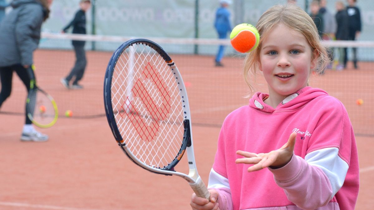 North Lanarkshire youths invited to join Active NL’s Ultimate Sports Membership 1 d4733c1edf36de87859db6fbea1a2fafe32f6d25251df82d4022e0dd91c16941