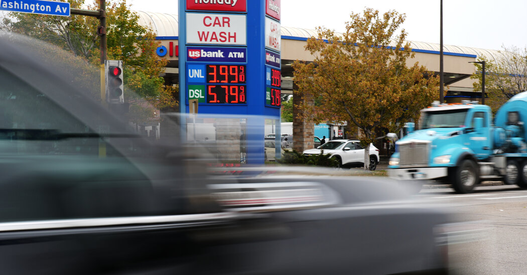 Oil Prices Rise Slightly After U.S. and Iran Trade Strikes 1 d4e3c3e724317c712359a13e1e6f5e60e316676d16467869ddf1a761011260b4