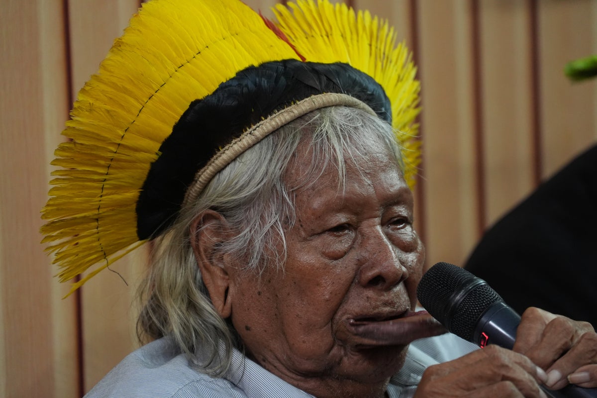Indigenous leader Raoni receives palliative care in Brazil after cancer diagnosis 1 d50b232f1254d45bc9cf1f98f2d92a7b17e980b41db30fb739697e3f49772f33