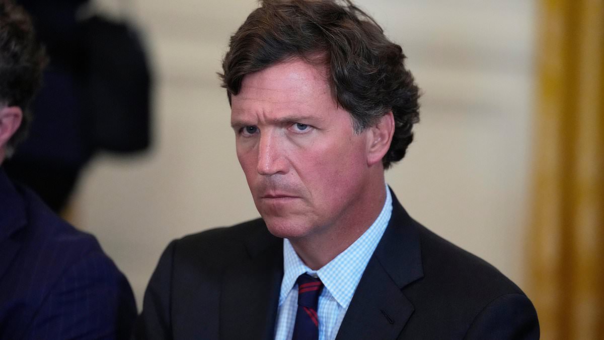 Tucker Carlson's stunning claim that order to cover up Epstein files came from Trump 'directly' 1 d5458c54807838e63652b390afc86f7c2ca8ea9fdcab7a9e112dbcaf631ec647