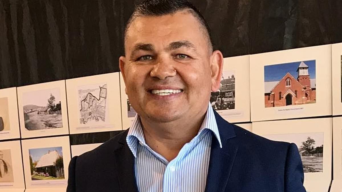 Aboriginal leader blasts wave of 'really concerning' Indigenous land rights claims for prominent sites including Bondi Icebergs 1 d6f848b98fc8c869bf6f6433dcd54eccbb0cfaba699ab7ff1dea75b0928c7374