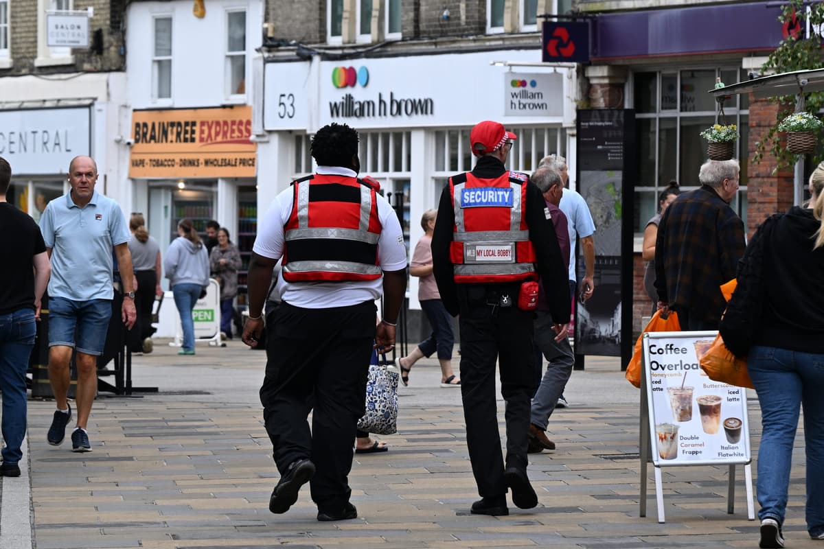 Mixed reaction as Reform UK council hires private security to patrol towns 1 d725f3107fdc47d1607db440f5351cacb0e5c6352eb9ebb5edcb57dcf7a8fd0a
