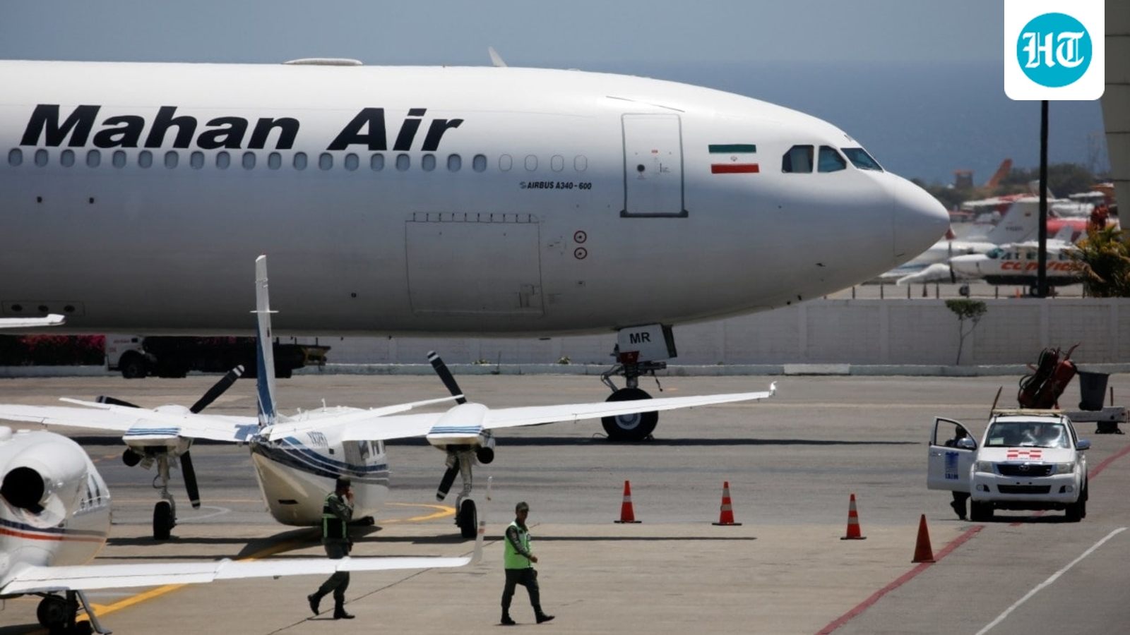 Iranian Airline Favored by the Regime Is Defying Sanctions and Expanding 1 d7ea55da60458f27bd20a1d9d03651c10180769777dc3660212994ff131ed6c9