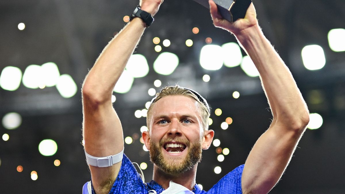 Josh Kerr bags £110k as Scots hero caps stellar year with Ultimate Championship gold 1 d90b89cf39b2471ed98cd82a95d135d5a13b3b5f1218af7b083f6a41452b487c