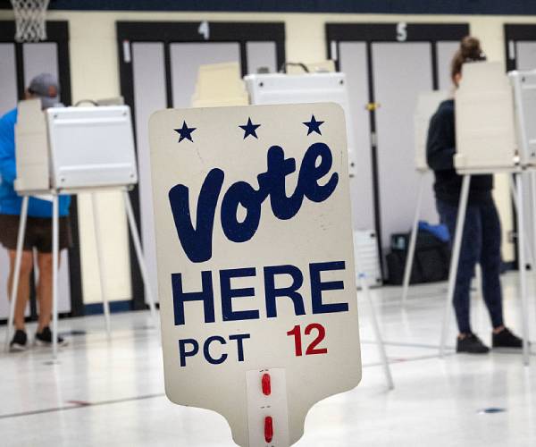 Poll: Only 34 Percent Trust Election Certifications 1 d94e1d4a09371cd8aa1944f338b6d22bfa2df3ae2a93da83f95f3f7cec0d7628