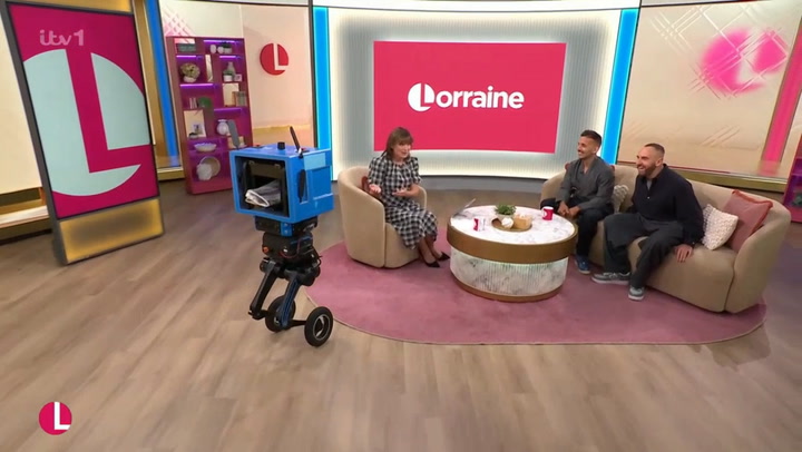 Lorraine Kelly welcomes Europe’s first two-legged delivery robot live on air 1 d94e7bfdcc9549e72ba572016119d6ace00b099935db8cf67ad7a5583b0f71f9