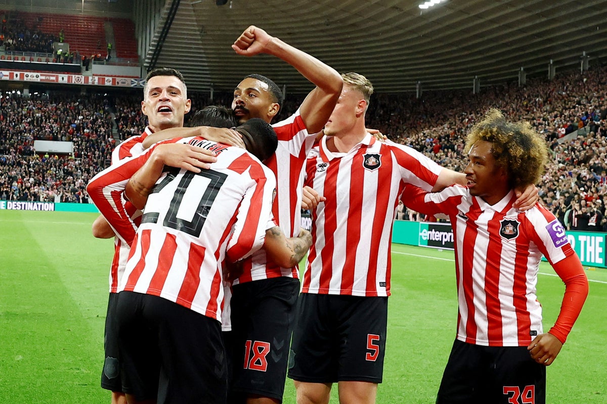 Sunderland begin historic European campaign with battling AZ Alkmaar win 1 d960a7acef79326c02d0a59be13ad13033a57983c989e78e429e663d305c6d36