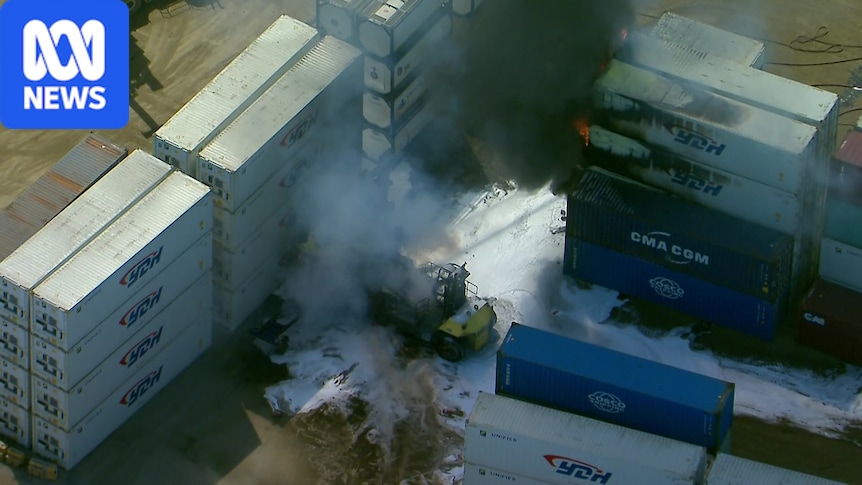 Breaking: Five hospitalised after forklift catches fire in Brisbane 1 e030a23a2b207b278b3f1465d2387d94a449b8e5a888ecaffe12a4fe345bf2af