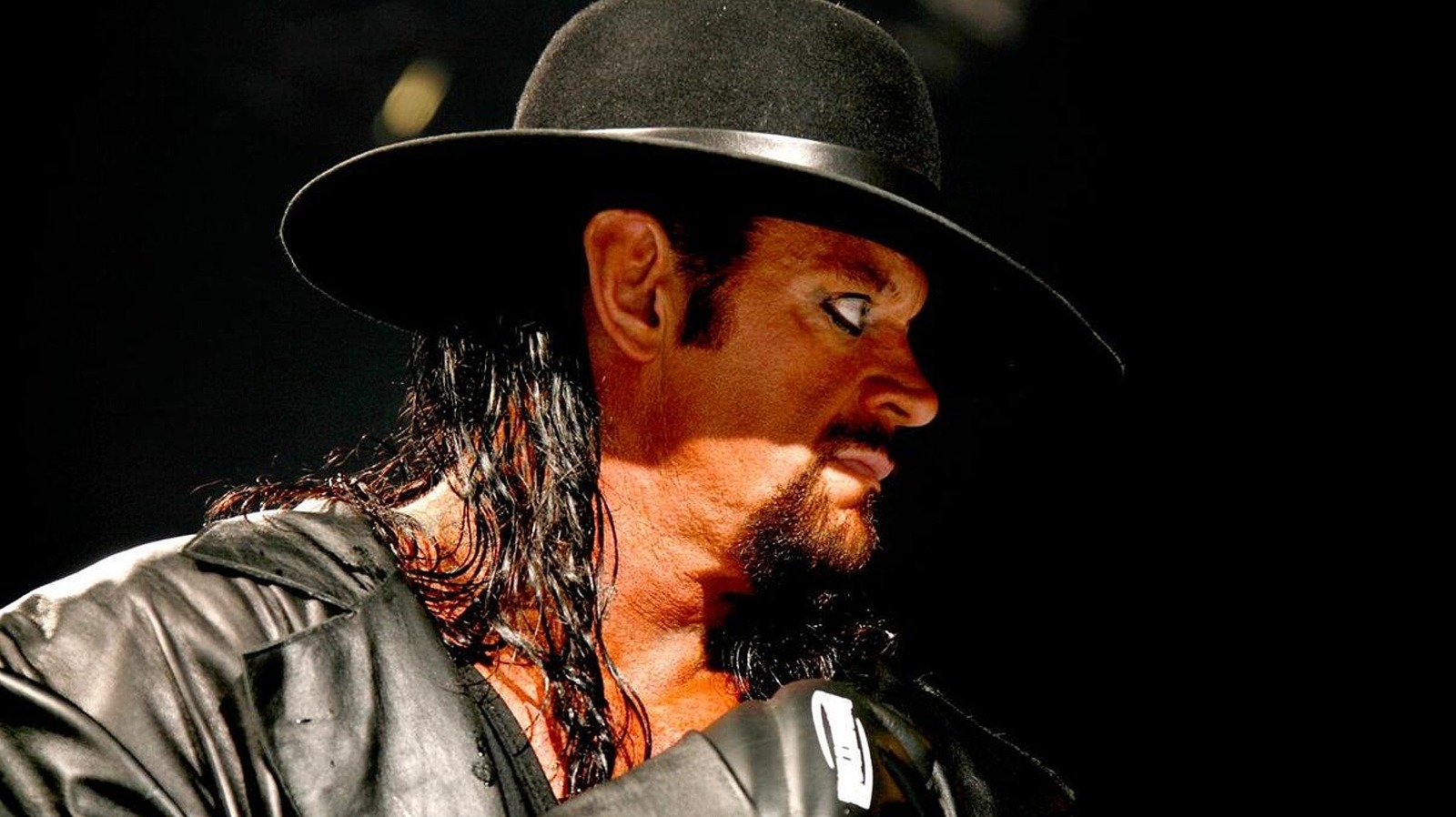 Eric Bischoff Believes WWE's Undertaker Should've Retired With Streak Intact 1 e0e0e72a868dcec54e090eef9316d23cb495a6e60c6d0725562b3217c872b366