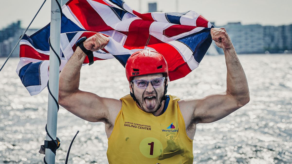 Glaswegian windsurfer Andy Brown out to defend world title on home waters 1 e171423cf4bdc06df9fb9c76619600c393ef3896febf6ff25ea8363a02ed6df9