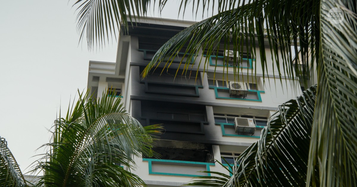 20 people evacuated, 2 taken to hospital after fire breaks out at Pasir Ris flat 1 e3e71580c41b29a9714015cbaa6d9935273e79ad5c90adf8bae8e6aa3d6b20bc
