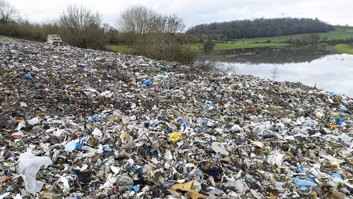 Surge in landfill tax blamed for fly-tip epidemic blighting Britain 1 ea5d0a7ece7f3c6a1a505e04c5be0a0ea799af2070479e9c0672a7a2477c52d9