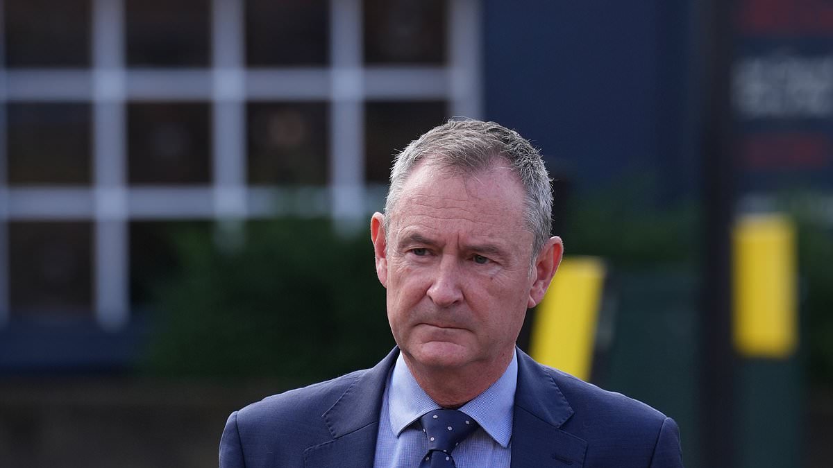 Southern Water boss accused of manipulating water quality tests to dodge £45m in fines 1 ea79f856d2a87b7963e7e04a06aa1015ab2c4dca22b1513a0ee9325f678dcef9