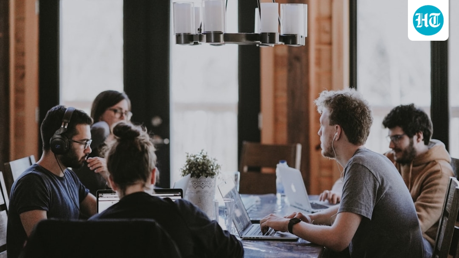 UK changes visa rules for skilled workers facing abusive employers: What Indian immigrants should know 1 eff033a32ef2f0bc8981dd59f03d49fcac1a89042b0d5b47f98ca29bd6de6113