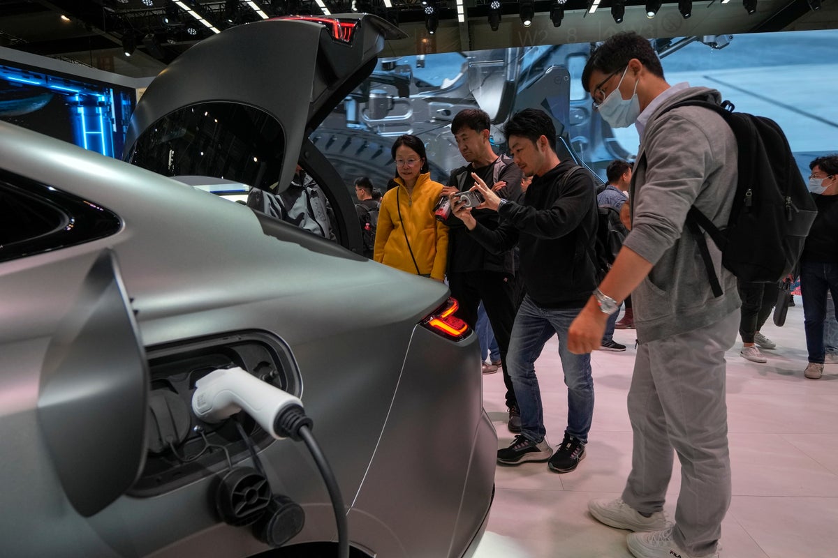 Chinese auto companies race ahead on EV technology, achieving 5-minute ultrafast charging 1 f10b13ef5790ac9e19517b7d562110e445e9cd785109cb57bfa64efba86abc1c