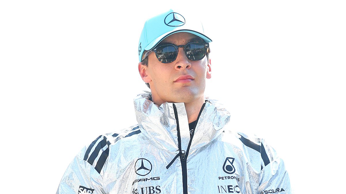 George Russell suffers Monza agony as Mercedes team-mate Kimi Antonelli wins Italian Grand Prix to extend his Championship lead - despite starting 19th 1 f17788e02be16ed5a69df9f312809cf8bd8fcf3d08f11ddd1a5c426e565083c1