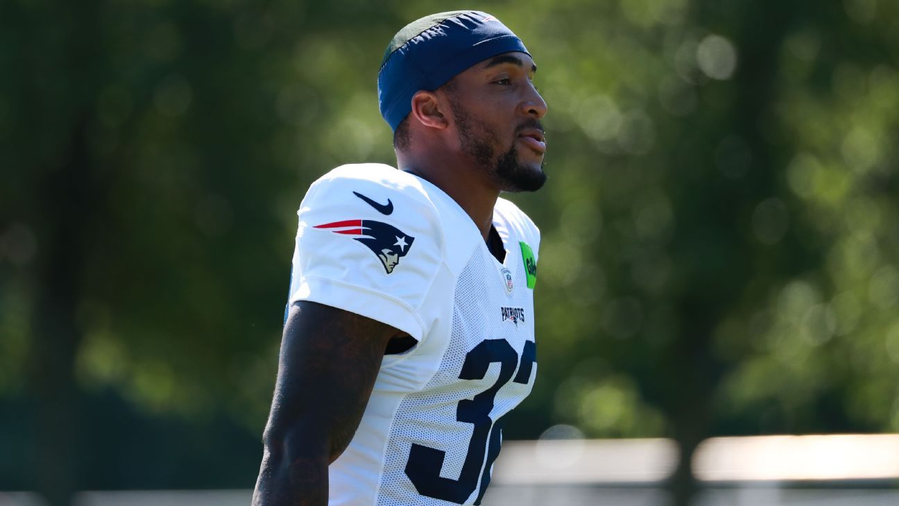 Patriots RB Henderson, Seahawks safety Okada out for Super Bowl rematch 1 f650641b4b965c39b0974785407f2f90646d4e267b4fc38eaf41b4e9768b2ad0