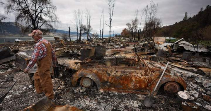 ‘God cleaned the slate’: Ashes pave the road to recovery after B.C. wildfires 1 fdf081a6d22fd74fe4dbedb62b4f8c8faaf6abef3d1dc955e14876821e65c952