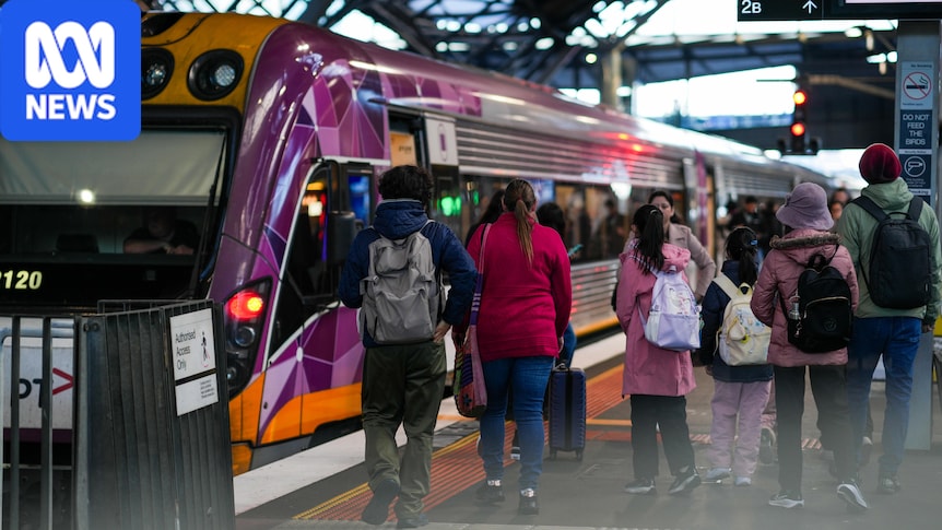 Hybrid trains touted as a solution to west Melbourne's transport woes 1 feb40076b6da663e25df6b3a0a90ad7a096bf6a127f02b95e856e4e70f6868e2