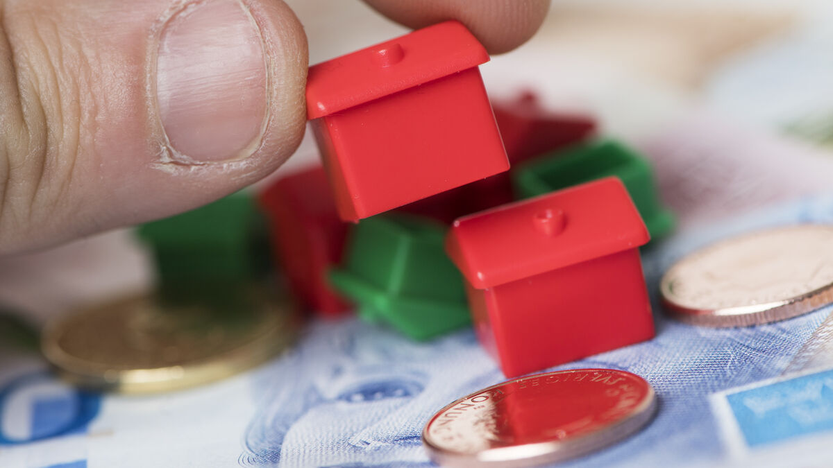More Swedish Households Consider Fixing Their Mortgage Rates as Riksbank Signals Rate Rises 1 04a763f5f6e0abf83e56bc11007ab831015ba2d23a2affef97e702488f96ed7d