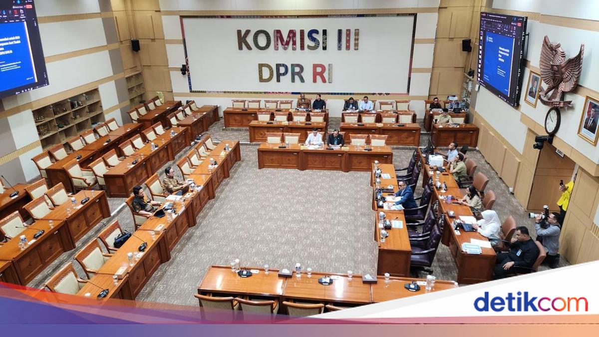 RUU Perampasan Aset, Akademisi Dorong Ada Badan Pemulihan Aset Independen 1 0688a337a8ec14c79f4304bd830dc656ff04ae232000f4dfe5348c9d2a8289f9 3