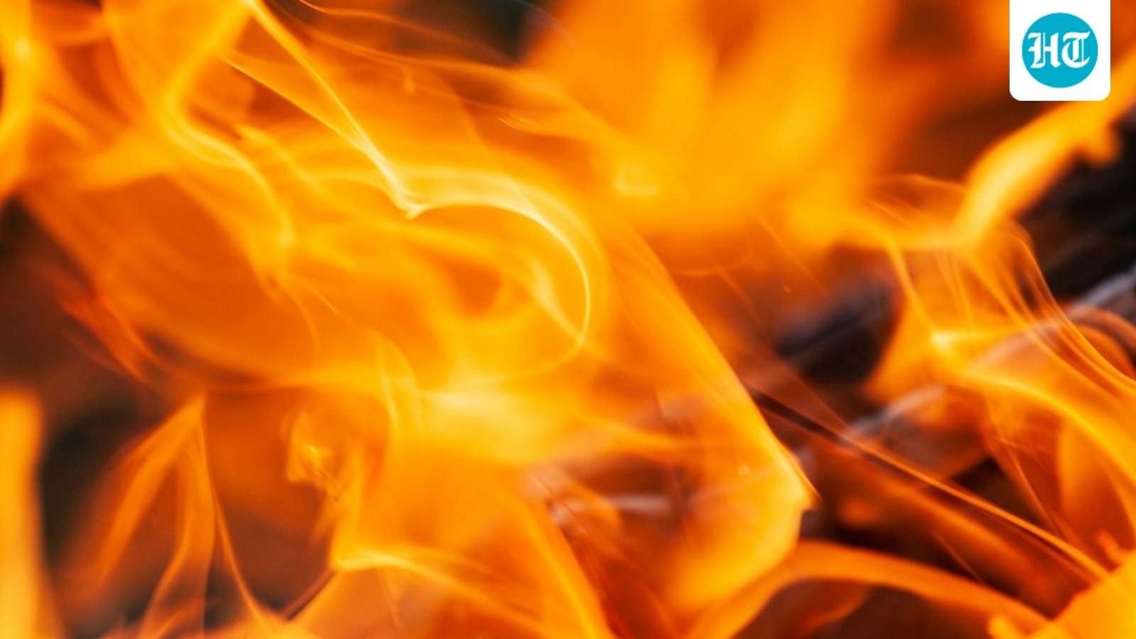 Santa Clarita Bike Fire: Map, evacuation updates as wildfire burns in Los Angeles County 1 0d382b28070af0b9d6863b5d076f8ba5bf5a1c25ad19d30e4c8fcdffce50a3b6