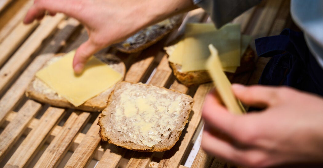 It’s Sliced Cheese on Bread. And It’s Rocking Copenhagen’s World. 1 137517d1f9f679764539fb7fd7471437f94109b94a669fdff507a7739ec8e259