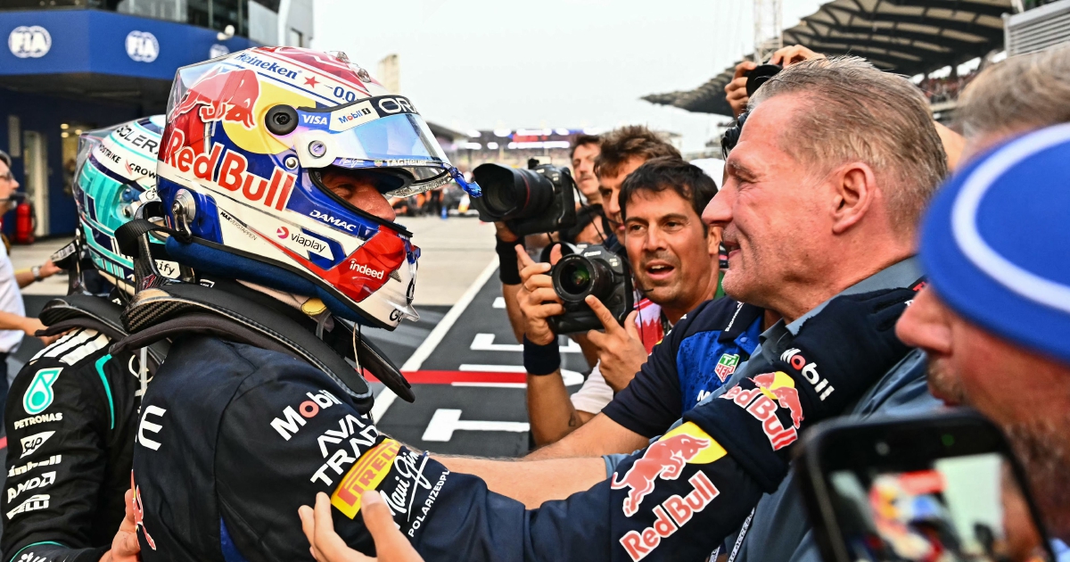 Dad knows best: Verstappen shares emotional Sepang victory with Jos 1 137756cb3ac9e42d9002fb59d6058be2b5e376aa9ff46c4fd8feacf0757ff3c6