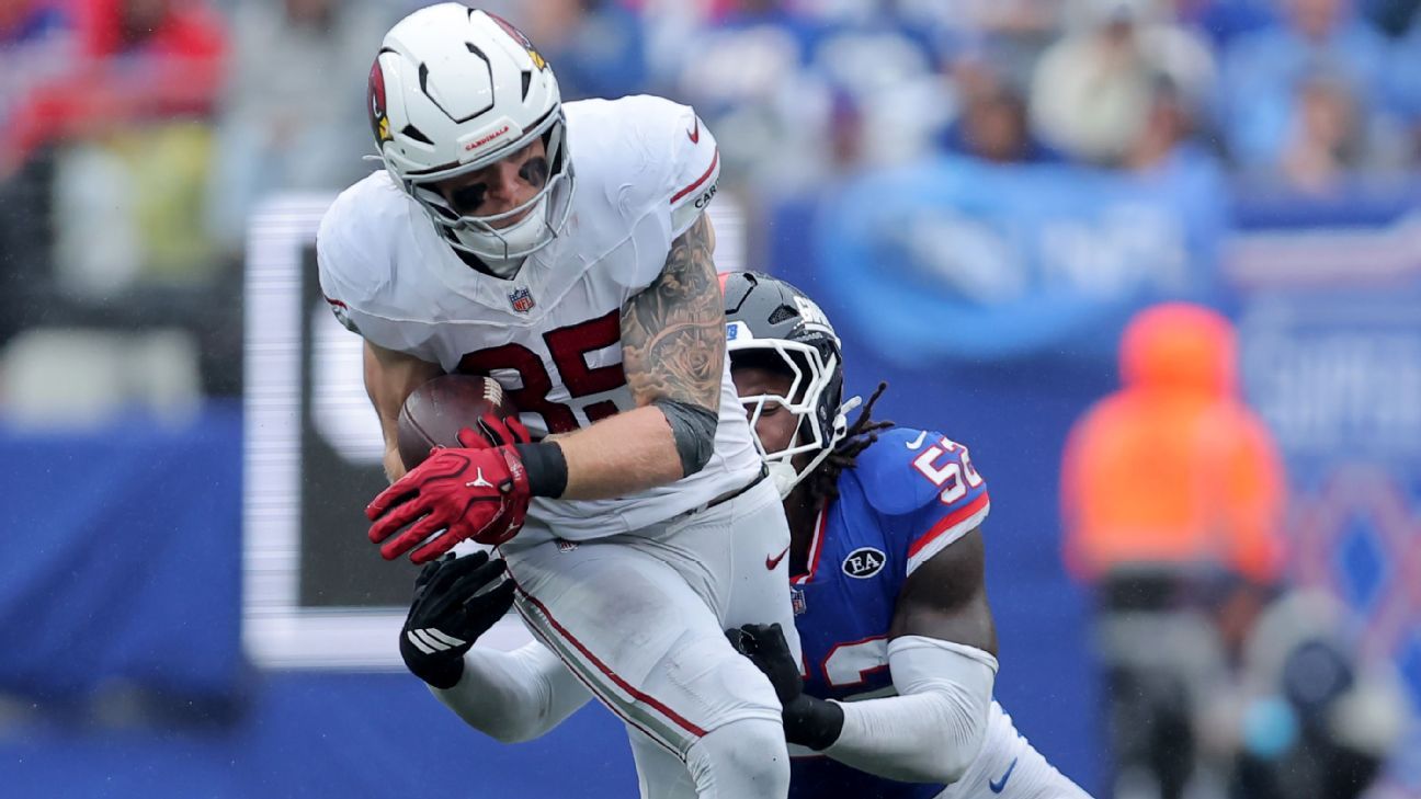 NFL looking into official apparently cursing at Cards TE McBride 1 14c81eab61d9f0fb75851b84de790b9d62bc2876308b04ede4b3b4e0ef1f9c6a