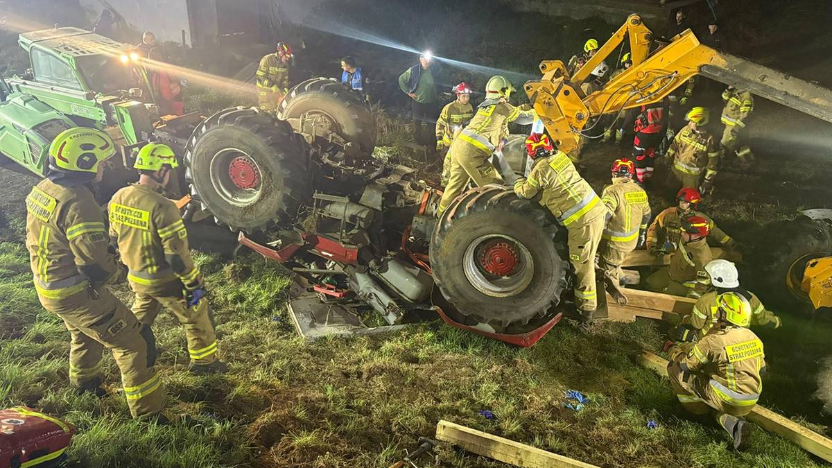 Ciągnik przygniótł nastolatków. Tragiczny wypadek na wale przeciwpowodziowym 1 172d1f0c45cbf1d44bad10536ba40d80e01fa84a4a1de864bc7765d7c4b69ea1